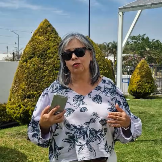 Alejandra G. González